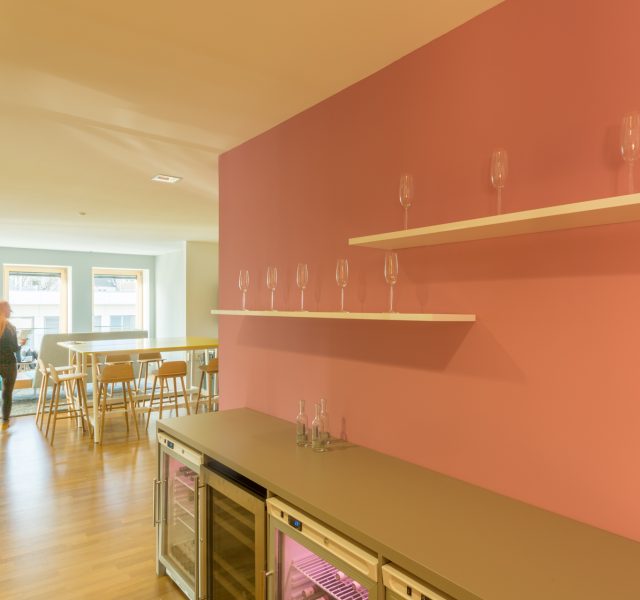 Wand streichen rose pink Malerarbeiten Hannover